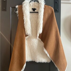 Steve Madden Brown and White Fur Vest M/L